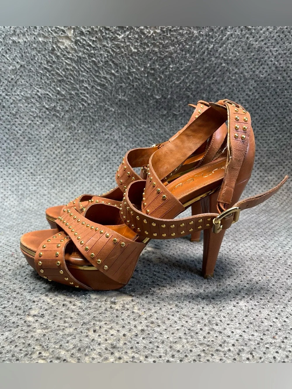 Vero Cuoio Brown Leather Heels Size 9.5 Women’s